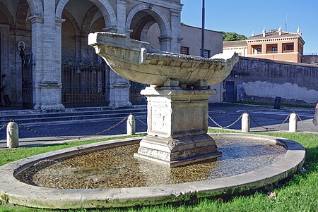 Fontana della Navicella (1)