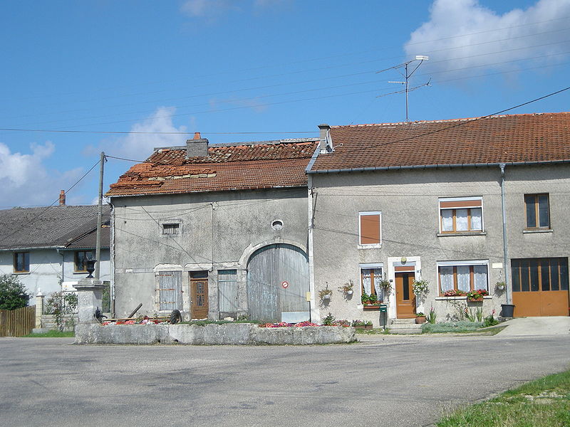 File:Gérauvilliers.jpg