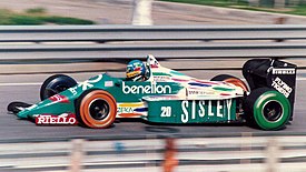 Gerxard Berger 1986 yil Detroit.jpg