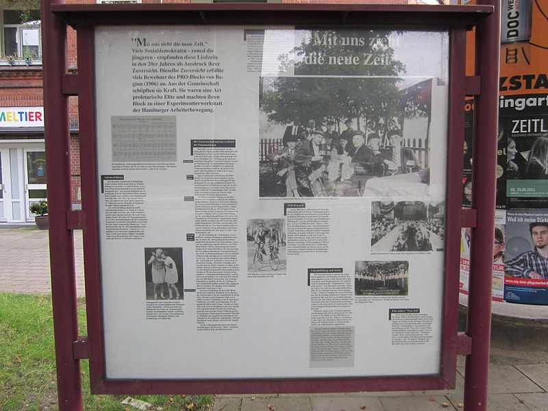 File:Geschichtstafel vor der PRO-Burg in Hamburg-Barmbek-Süd 2.jpg