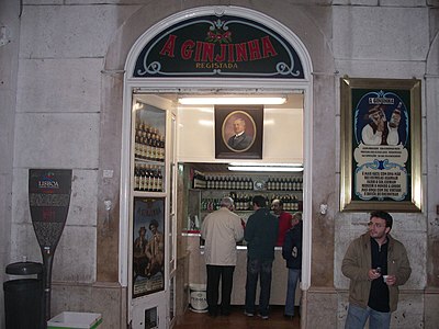 Une boutique de Ginjinha à Lisbonne.