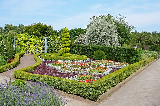 Golden Acre Park (July 2010) geograph