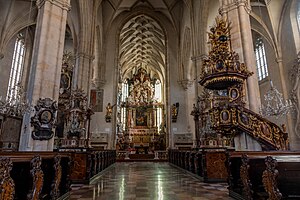 Grazer Dom: Baugeschichte, Außenbau, Inneres