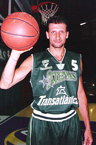 <span class="mw-page-title-main">Héctor Campana</span> Argentine basketball player