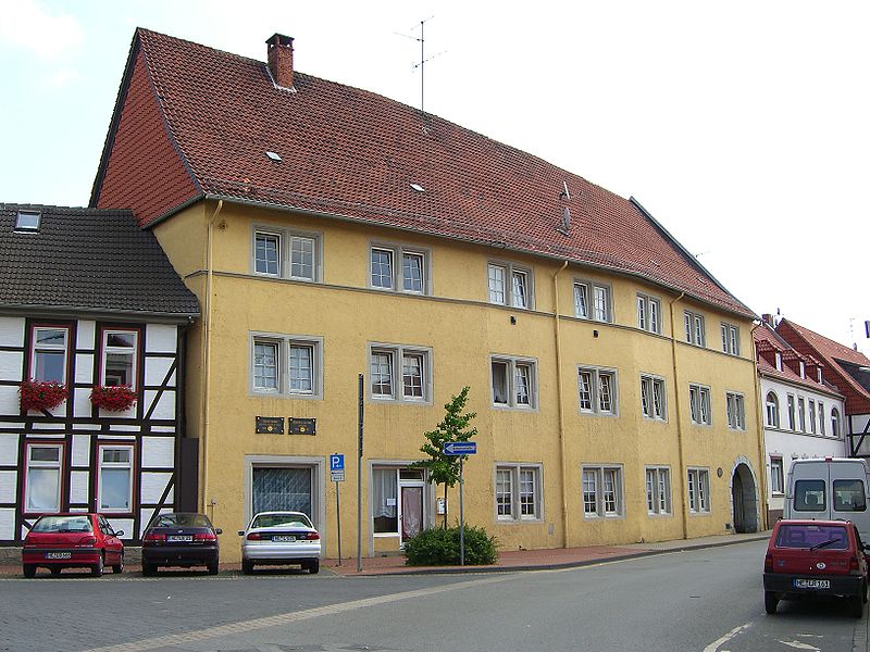 File:Helmstedt Professorenhaus.JPG