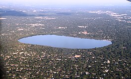 Hennepin county MN Lake Harriet IMG 1768 vanuit het oosten.JPG