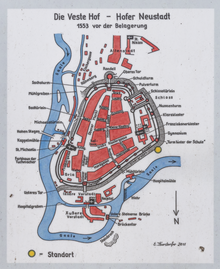 Das Foto zeigt die Karte der Hofer Neustadt in 1553 mit der Saale und seinem Mauerwerk