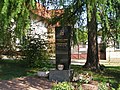 Čeština: Pomník Klementyny Kalašové v Horních Beřkovicích. English: Memorial Klementyna Kalašová in Horní Beřkovice.