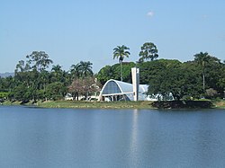 Lagoa Da Pampulha: História, Hidrografia, Verticalização