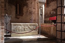 Basilica di Santo Stefano (Bologna) - Wikipedia