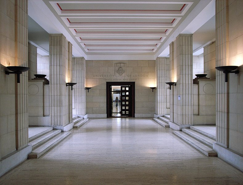 File:Inside Senate House.jpg