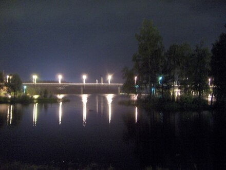 Night view of Joensilta, the river bridge