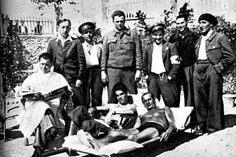 Група југословенских рањеника
