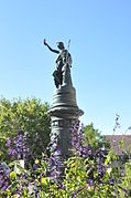 La fontaine Marianne.