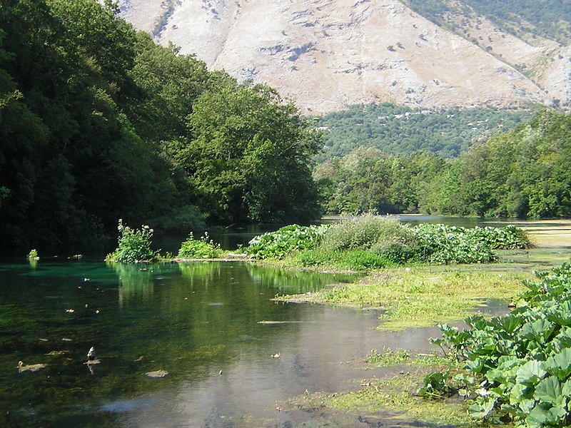 File:L'occhio azzurro - Albania.jpg