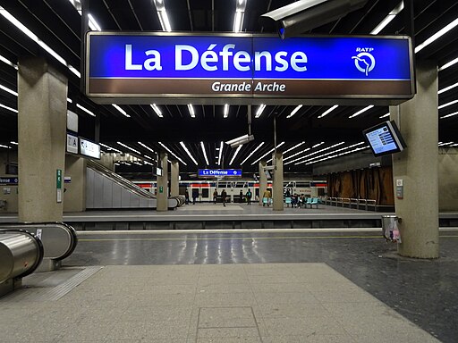 La Dfense gare RER A