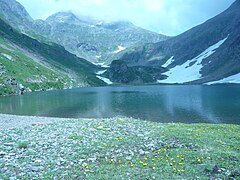 Le lac Naturel de Barbellino avec le Mont Torena en arrière-plan.