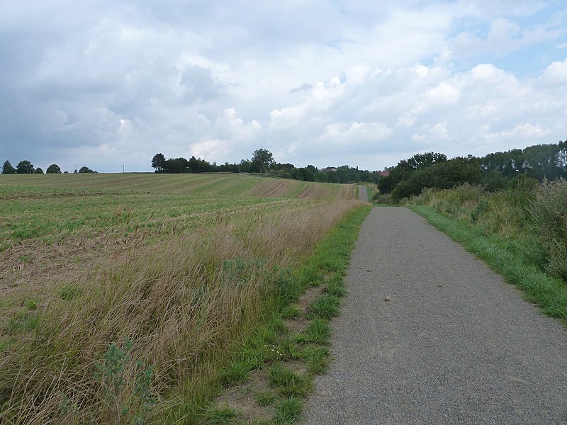 File:Leine Radweg - panoramio (11).jpg