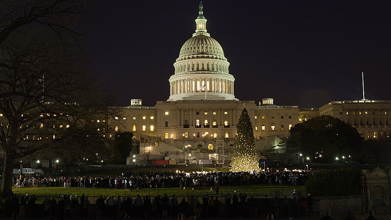 File:Lighting of the US Capitol Christmas Tree (December 4, 2012).jpg