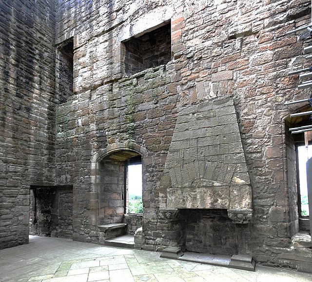 Mary of Guise discussed politics with Ralph Sadler in her Presence Chamber at Linlithgow Palace