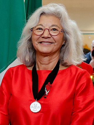 <span class="mw-page-title-main">Louise Bernice Halfe</span> Cree poet and social worker