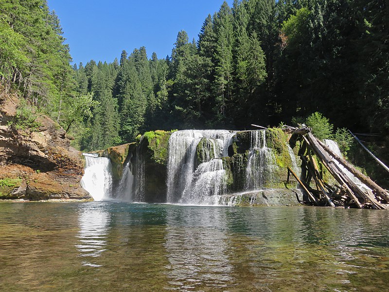 File:Lower Lewis River Falls in Washington 1.jpg