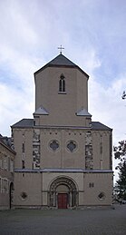 Den västra byggnaden av Mönchengladbach Minster