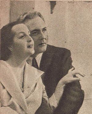 Maria Gorczyńska i Aleksander Żabczyński - Film nr 54 - 1948-12-01.JPG