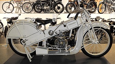 A 23, 2-Zyl.-4-Takt-Boxermotor von Maybach (1923)