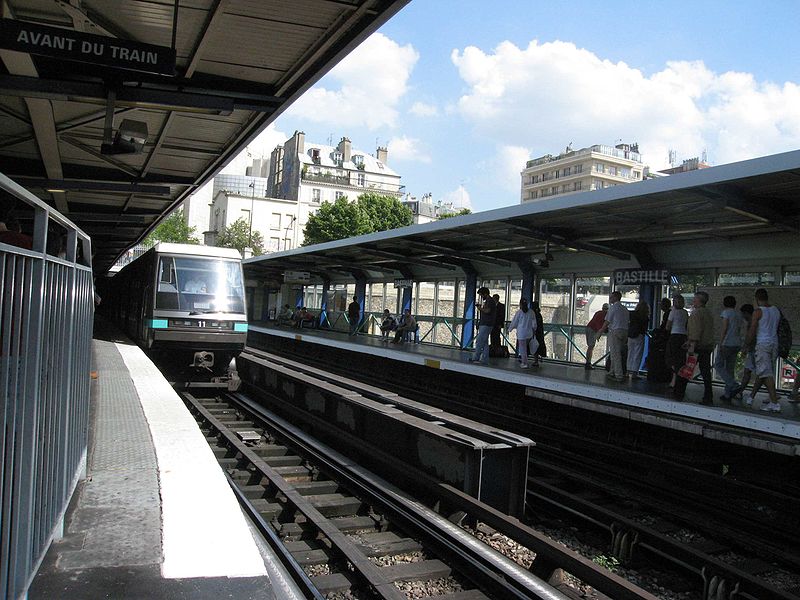 File:Metro-Paris-Rame-serie-MP89.jpg