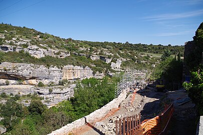Restauration de la muraille de la citadelle de Minerve en avril 2016