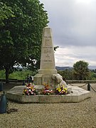 Photographie ddu monument aux morts de Sauveterre-de-Béarn.