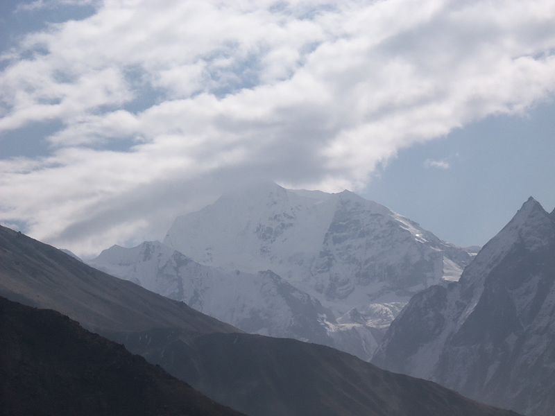 File:Mountain of Langtang (32).JPG