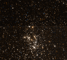 NGC 1847 hst 05475 1b wfpc2 R555 G B450.png