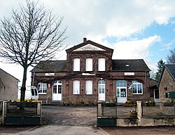 Oneux, Somme, Fr, mairie-école (2).jpg
