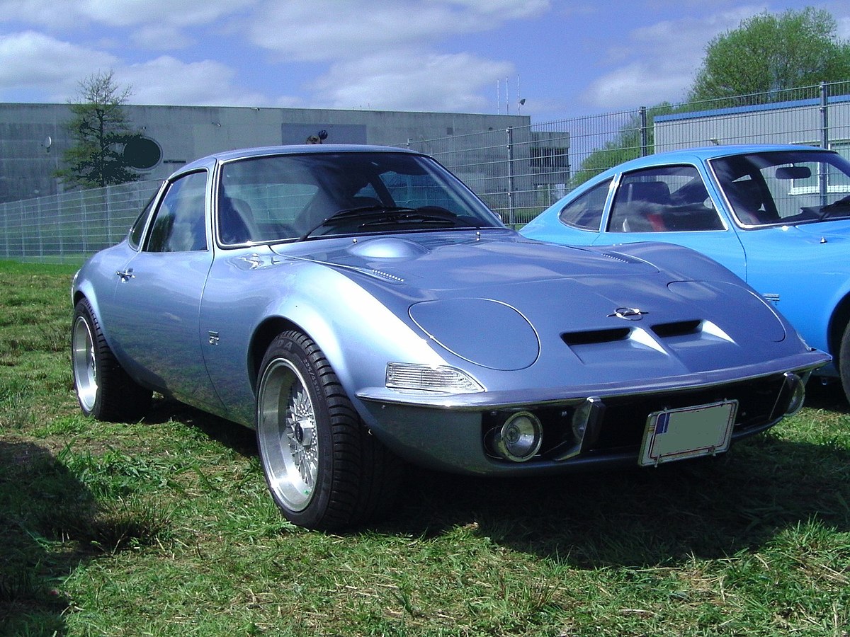 Opel gt 2010