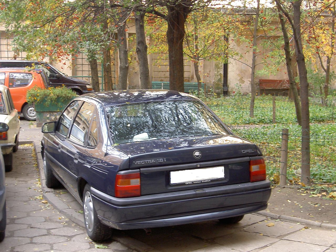 File:Opel Vectra C.jpg - Wikimedia Commons