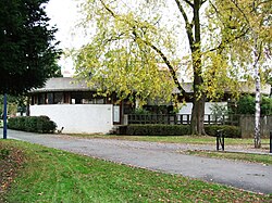 Petite bibliothèque ronde