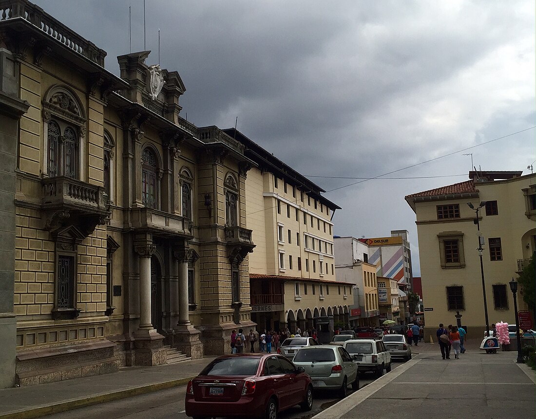 Palacio arzobispal de Mérida