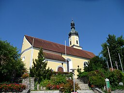 Die Pfarrkirche St. Elisabeth in Blaibach
