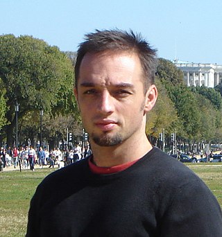 <span class="mw-page-title-main">Phil Jimenez</span> American comics artist and writer