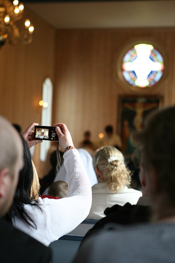 Point-and-shoot digital camera using live preview for a picture in a church in Norway