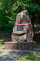 Pomnik na miejscu śmierci partyzantów AK w 1943 w Ćmielowie, 20220723 1458 8418.jpg