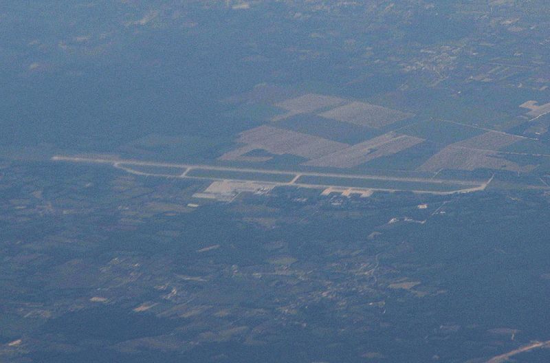 File:Pula Airport aerial.jpg