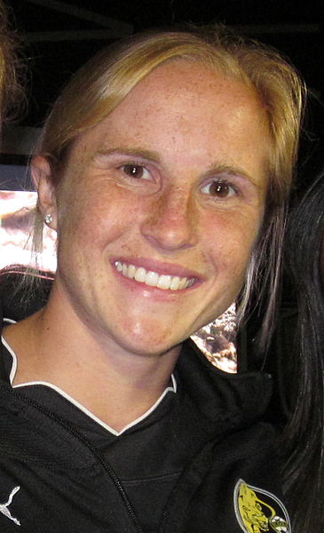 File:Rachel Buehler at Union at Earthquakes 2010-09-15 1.jpg