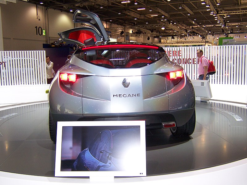 File:Renault Megane Coupe Concept - Flickr - Alan D.jpg