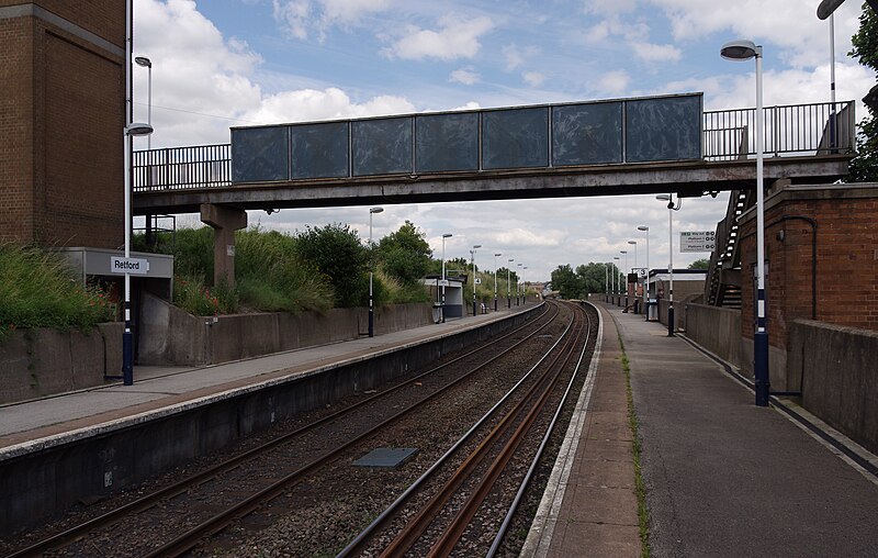 File:Retford railway station MMB 14.jpg