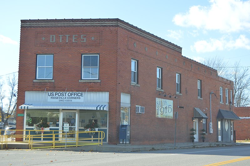 File:Ridgeville Corners post office 43555.jpg