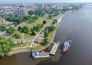 <span class="mw-page-title-main">Riverside Park (La Crosse)</span>