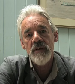 Roger Lloyd Pack vuonna 2011.